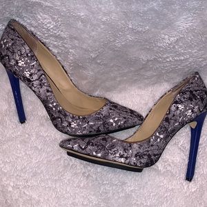 GX by Gwen Stefani size 9M blue multi heel pump
